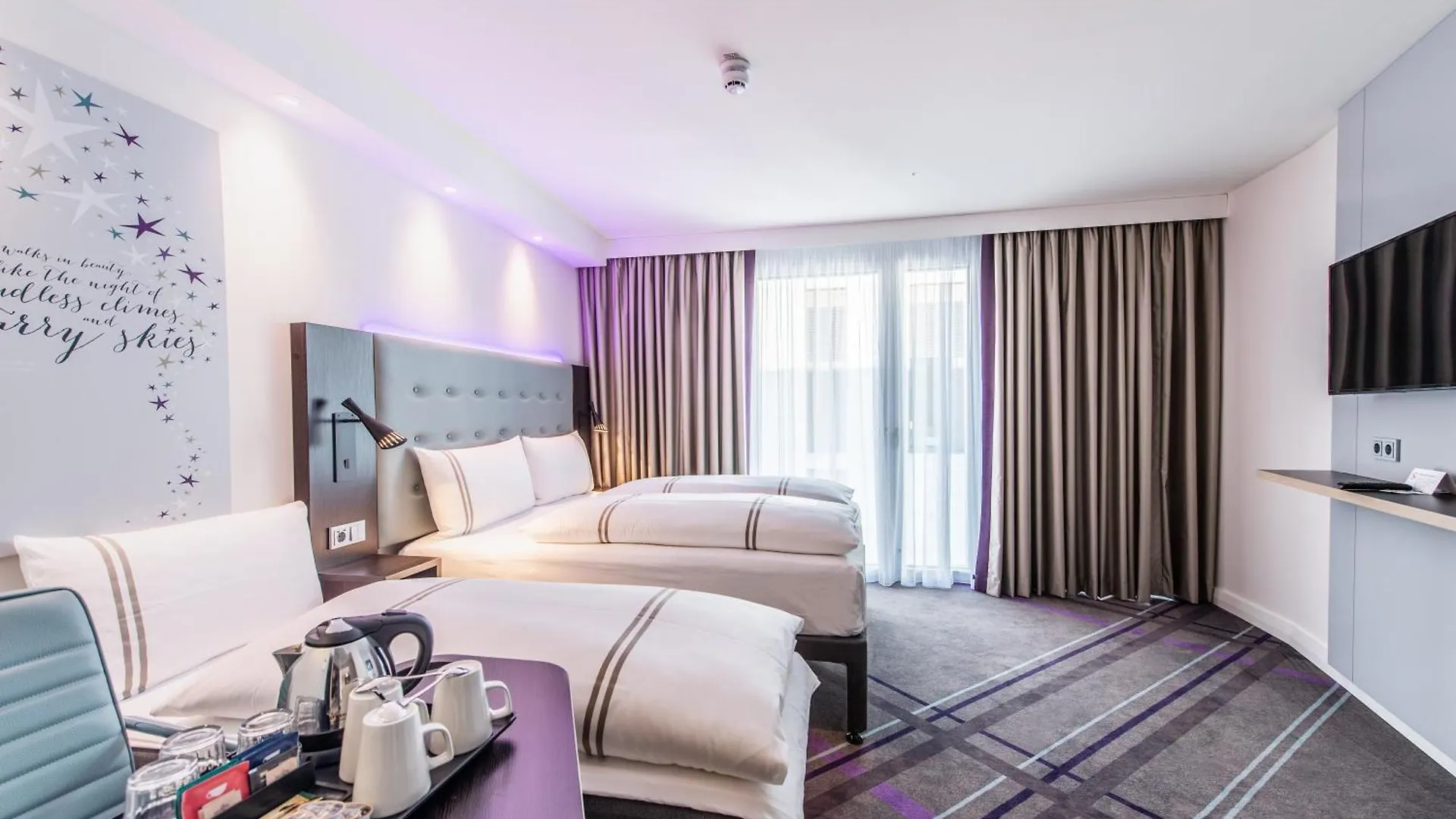 Premier Inn Stuttgart City Centre